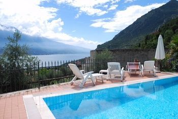 B&B Villa Fior Di Loto Limone sul Garda Exterior foto