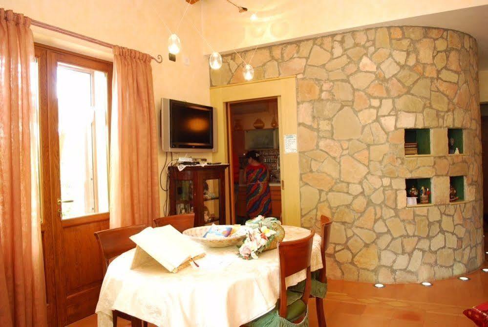 B&B Villa Fior Di Loto Limone sul Garda Exterior foto